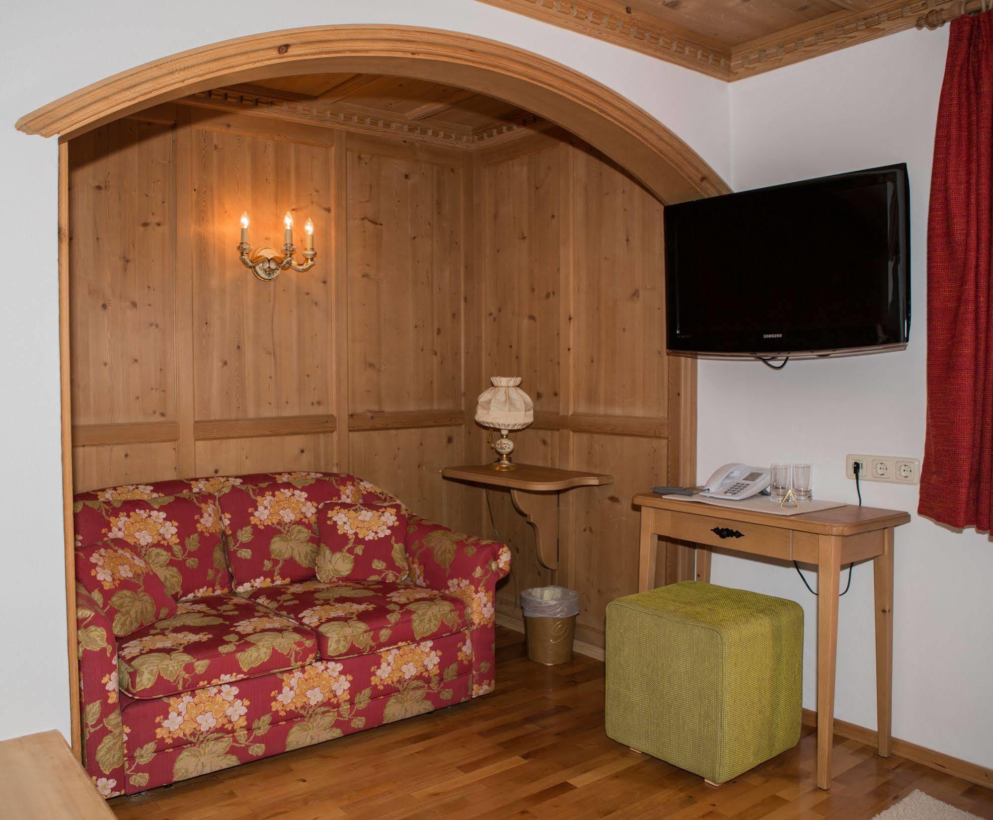 Chalet Brunnenhof Sankt Anton am Arlberg Exterior foto